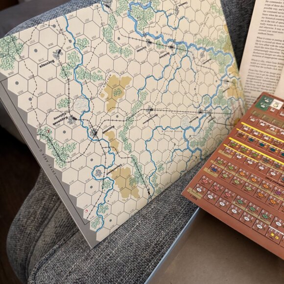 Lost Victory: Manstein At Kharkov, Winter 1943 (open, unpunched) GMT9407 - Picture 10 of 15